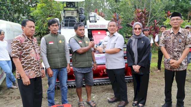 247 Unit Alsintan Disalurkan, Bupati Luwu Timur Apresiasi Dedikasi Petani