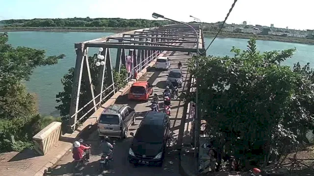 Pemkot Makassar Kebut Pengadaan Lahan Jembatan Barombong