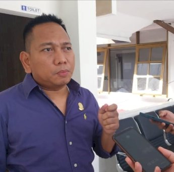 Komisi B DPRD Makassar Evaluasi PAD 2025 dan Bidik Rp2,4 Triliun di 2026