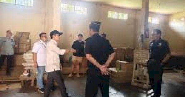 Bupati Soppeng Suwardi Tegaskan Penggunaan Pita Cukai Rokok