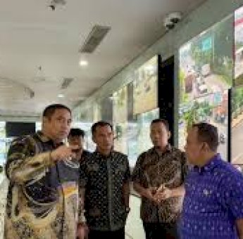 Pemkab Maros Bidik Command Center Terintegrasi Lewat Studi Tiru di Surabaya
