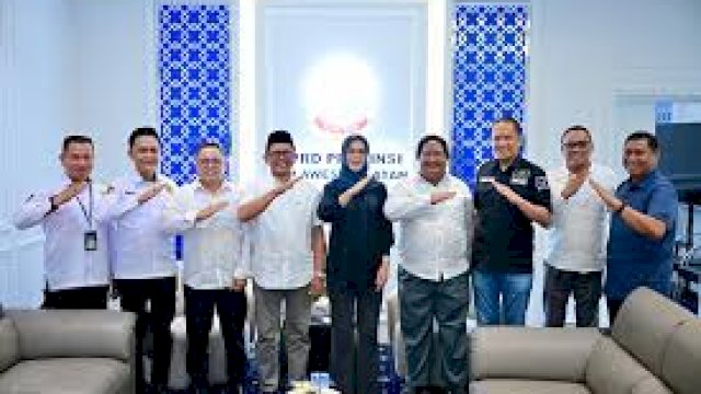Ketua DPRD Sulsel, Andi Rachmatika Dewi, menerima kunjungan Kepala Kantor Wilayah Kementerian Haji dan Umrah Sulsel, H. Ikbal Ismail, bersama jajaran.