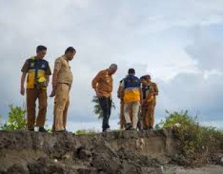 Respon Cepat Bupati Irwan, Turun Langsung Cek Lokasi Bencana di Sejumlah Wilayah Pinrang