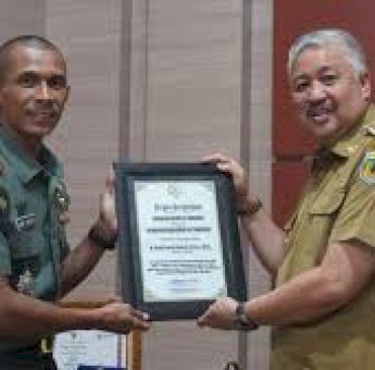 Perkuat Ketahanan Pangan, Bupati Irwan Hamid Diganjar Penghargaan Korem 142/Taro Ada Taro Gau