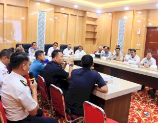 Pemkab Lutim Bahas Usulan Check Point Kepabeanan di Pelabuhan Waru-Waru Lampia