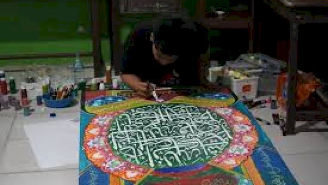 Karya Kaligrafi Bernilai Estetika Tinggi Muncul di MTQ XI Luwu Timur