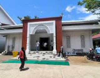 Masjid Baitul Khair Jadi Pusat Ibadah Baru di Kawasan Pemkab Maros