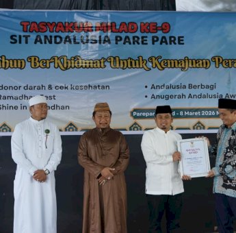 Inisiasi Program Safari Dakwah, Wali Kota Parepare Tasming Hamid Terima Andalusia Award
