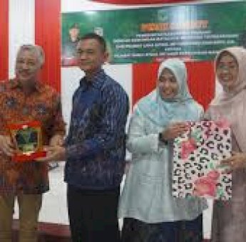 Pisah Sambut Danyon 721/Makkasau, Bupati Pinrang Tekankan Pentingnya Sinergi TNI&ndash;Pemda