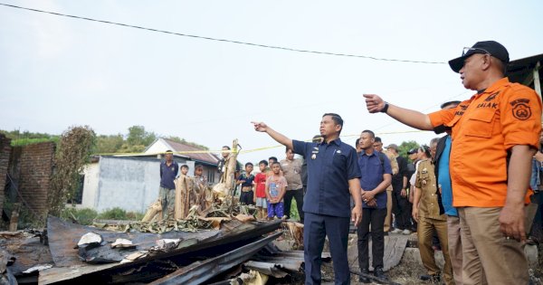 Wali Kota Parepare Tasming Hamid Kunjungi Korban Kebakaran Lumpue, Instruksikan Penanganan Cepat