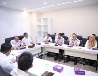 Penataan Parkir Diperketat, Pemkot Makassar Wajibkan Jukir Terdaftar di Kecamatan