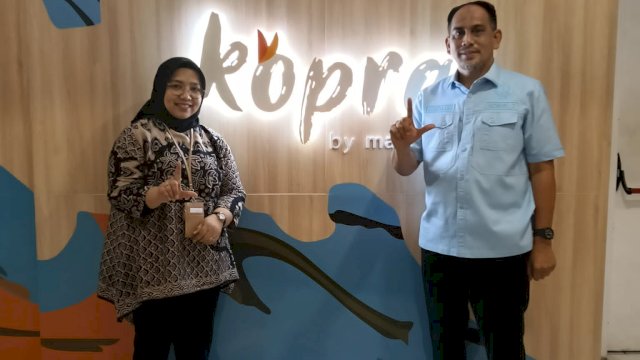Ketua Umum PATSI UMI periode 2026&ndash;2030, Mahmud, bersama Manager Cabang Bank Mandiri, Asminiar.