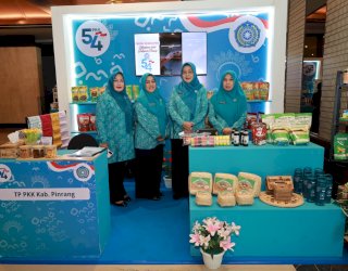 TP PKK Pinrang Promosikan UMKM, 2.247 Ibu Hamil Ikut Pecahkan Rekor MURI