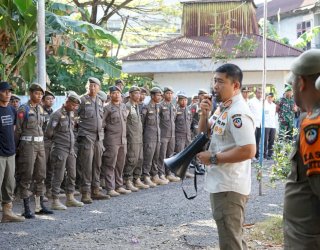 Jaga Aset Daerah, Satpol PP Kota-Provinsi Tertibkan Bangunan Ilegal di Eks Mattoanging
