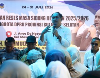 Legislator Sulsel Mahmud Reses di Masale, Warga Minta Penilaian Desil Penerima BLT Ditinjau Kembali