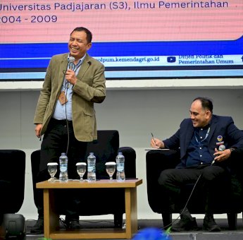 Dua Sahabat SMP Asal Sidrap Dipertemukan di Forum Bimtek Anggota Fraksi NasDem se-Sulsel